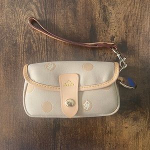 Dooney & Bourke NEW wristlet